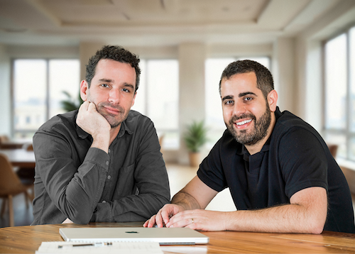 Startup phá sản bán tin nhắn Slack và nội dung email để huấn luyện AI - Ảnh 1.