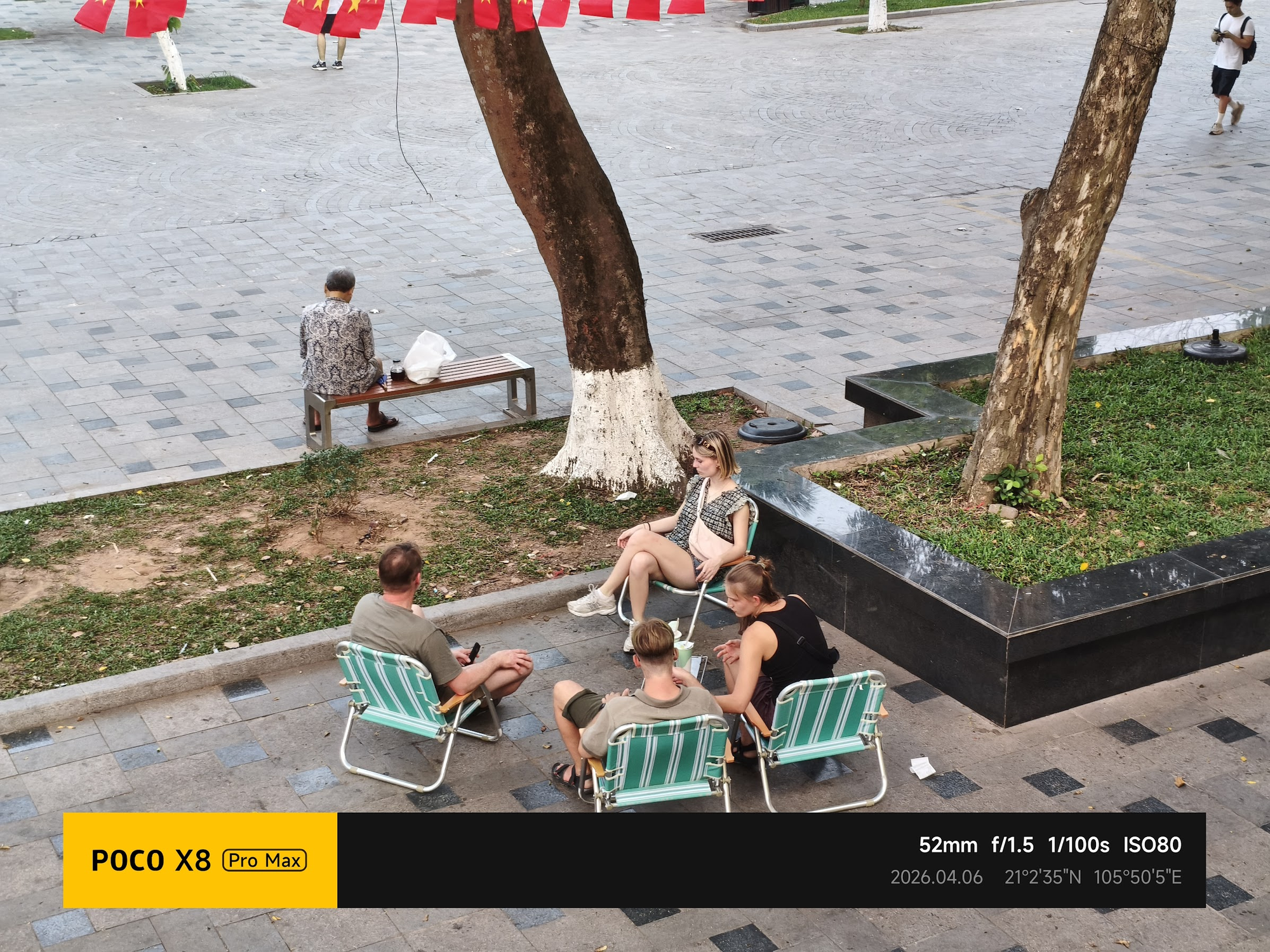 Ảnh mẫu POCO X8 Pro Max 3