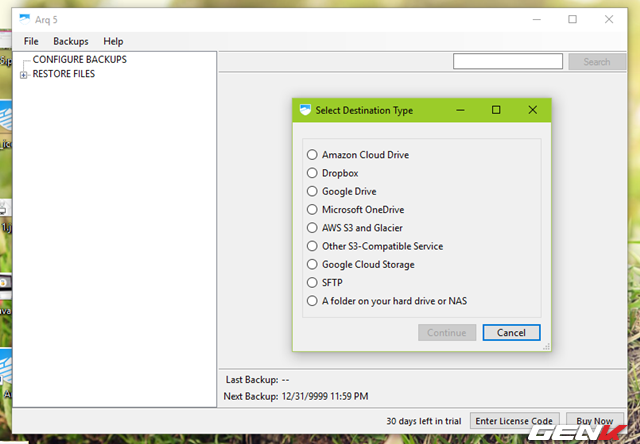 
Nh&igrave;n chung c&oacute; thể thấy Arq hỗ trợ kh&aacute; nhiều c&aacute;c dịch vụ sao lưu đ&aacute;m m&acirc;y phổ biến hiện nay như Amazon Cloud Drive, Dropbox, Google Drive, OneDrive.. Nếu bạn chỉ cần sao lưu tr&ecirc;n ổ đĩa địa phương th&igrave; h&atilde;y đ&aacute;nh dấu v&agrave;o t&ugrave;y chọn &ldquo;A folder on your hard drive or NAS&rdquo; v&agrave; nhấn Continue.

