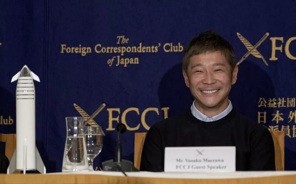 Tỷ ph&uacute; Nhật Bản tuyển người c&ugrave;ng bay l&ecirc;n Mặt trăng: L&agrave; nữ giới, độc th&acirc;n, tr&ecirc;n 20 tuổi - Ảnh 1.