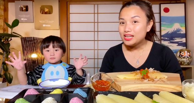 Bị Youtube tắt b&igrave;nh luận v&agrave; quảng c&aacute;o, mẹ con Quỳnh Trần - b&eacute; Sa phải đ&oacute;ng k&ecirc;nh 2,27 triệu subs, bắt đầu lại từ con số 0? - Ảnh 10.