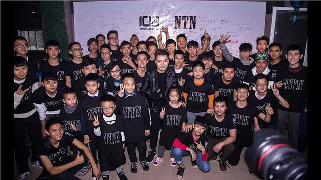 Luôn gây tranh cãi, thế nhưng vì sao NTN vẫn là một trong số các Youtuber hàng đầu của Việt Nam? - Ảnh 4. Luôn gây tranh cãi, thế nhưng vì sao NTN vẫn là một trong số các Youtuber hàng đầu của Việt Nam? - Ảnh 4.