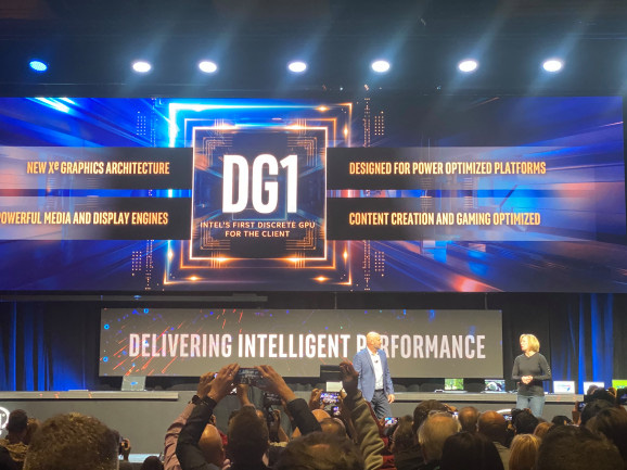 [CES 2020] Intel đ&atilde; kh&ocirc;ng bảo vệ được ng&ocirc;i vương trước AMD - Ảnh 1.