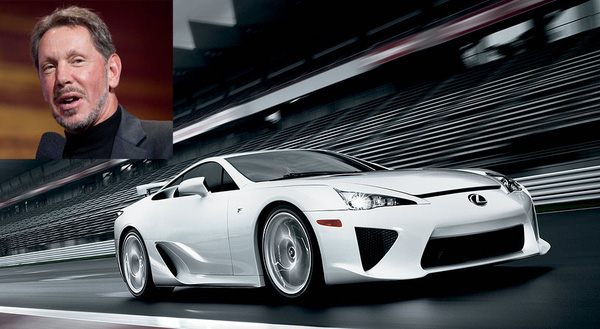 Larry Ellison, CEO Oracle, sở hữu rất nhiều xe trong số đó có siêu xe Lexus LFA có giá khởi điểm 375.000 USD.