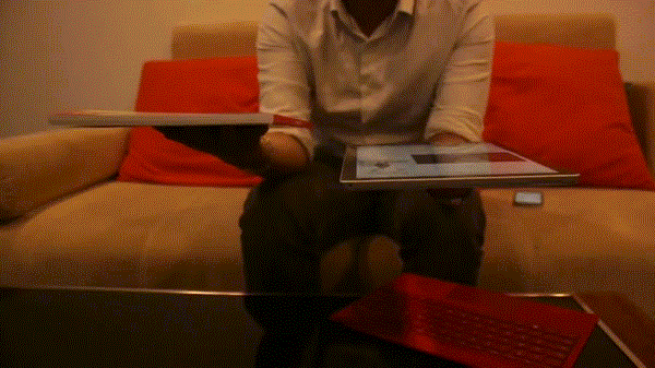 Không có nhiều khác biệt về cân nặng giữa một quyển tạp chí dày và Surface Pro 4