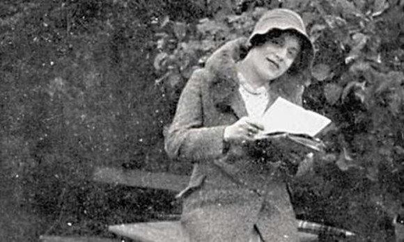 Lili tiếp tục ca phẫu thuật thứ 5 với mong muốn được làm mẹ.