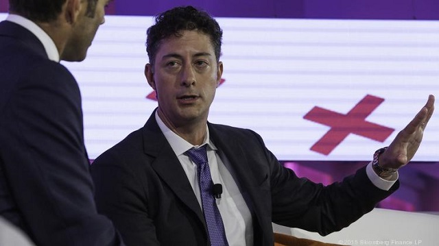 Jeff Smith, CEO Starboard, cái gai trong mắt của Mayer.