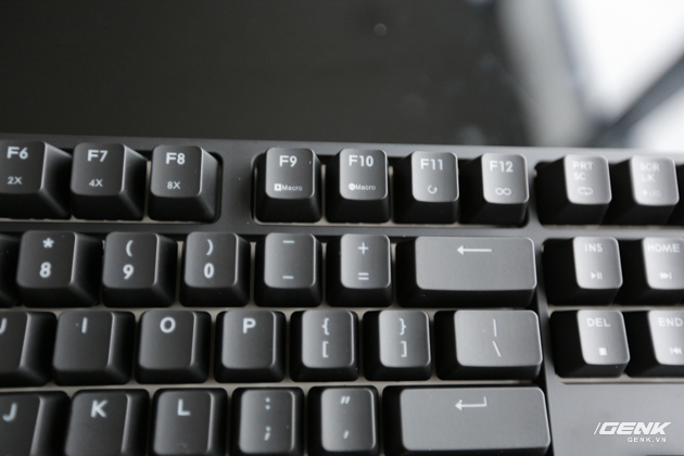 Các phím thiết lập Macro từ F9 -> F12.