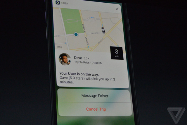 Đấm rồi lại xoa.