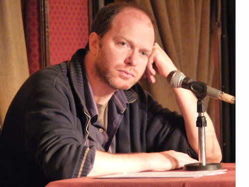 Giáo sư Andrés Golombek.