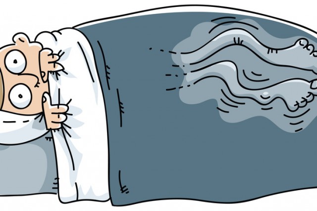 Người bệnh thường có cảm giác thôi thúc vận động vào lúc nửa đêm