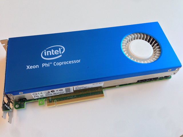 Giờ là lúc nước sông phạm vào nước giếng.