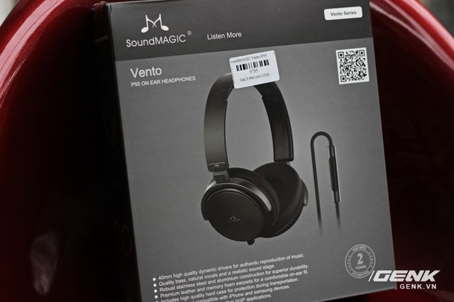 
L&agrave; chiếc headphone cao cấp đầu ti&ecirc;n của SoundMAGIC, Vento P55 được đ&oacute;ng hộp đơn giản, gọn g&agrave;ng nhưng cũng rất đẹp mắt.
