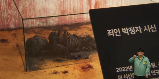 Giải thích về dòng thời gian và bước nhảy thời gian của Hellbound - Ảnh 2. Giải thích về dòng thời gian và bước nhảy thời gian của Hellbound - Ảnh 2.