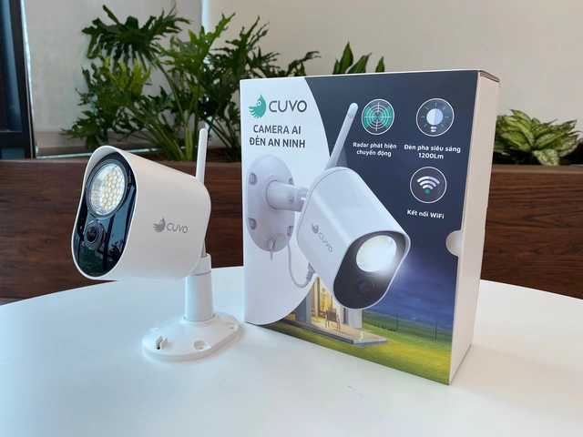 Dùng thử camera an ninh AI CUVO: Made in Việt Nam, kết hợp đèn pha và còi hú, lưu video miễn phí, phát hiện chuyển động thông minh, đặt sớm giảm ngay 1 triệu - Ảnh 1. Dùng thử camera an ninh AI CUVO: Made in Việt Nam, kết hợp đèn pha và còi hú, lưu video miễn phí, phát hiện chuyển động thông minh, đặt sớm giảm ngay 1 triệu - Ảnh 1.