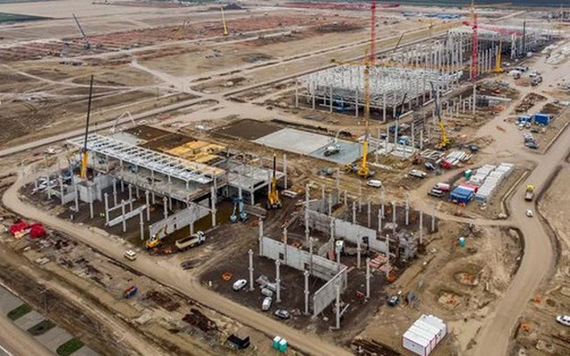 BMW chi 2 tỷ USD xây nhà máy pin xe điện - Ảnh 1. BMW chi 2 tỷ USD xây nhà máy pin xe điện - Ảnh 1.