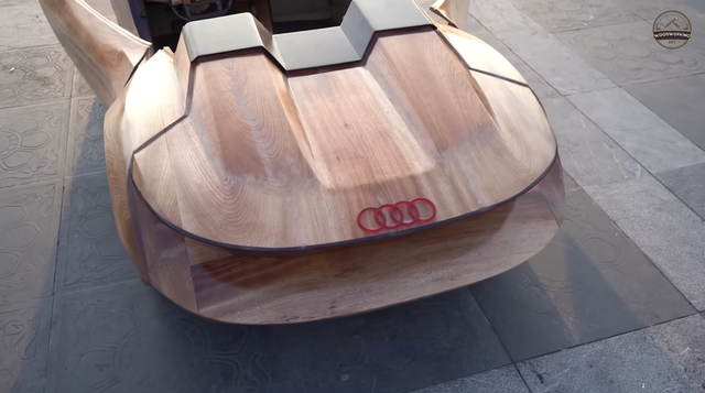 Ông bố Việt Nam làm Audi gỗ tặng con gái: Mất hơn 2 tháng, được báo chí phương Tây ngợi ca - Ảnh 9. Ông bố Việt Nam làm Audi gỗ tặng con gái: Mất hơn 2 tháng, được báo chí phương Tây ngợi ca - Ảnh 9.