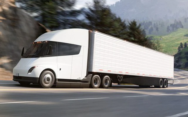 Nói được làm được: Ý tưởng ‘phì cười’ về pin xe điện to như voi của Elon Musk cuối cùng cũng toả sáng trên thị trường - Ảnh 1. Nói được làm được: Ý tưởng ‘phì cười’ về pin xe điện to như voi của Elon Musk cuối cùng cũng toả sáng trên thị trường - Ảnh 1.