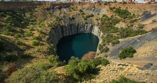 Nhìn thì cứ tưởng là kỳ quan tự nhiên, ai ngờ chúng hoàn toàn là do con người tạo ra - Ảnh 5. Nhìn thì cứ tưởng là kỳ quan tự nhiên, ai ngờ chúng hoàn toàn là do con người tạo ra - Ảnh 5.