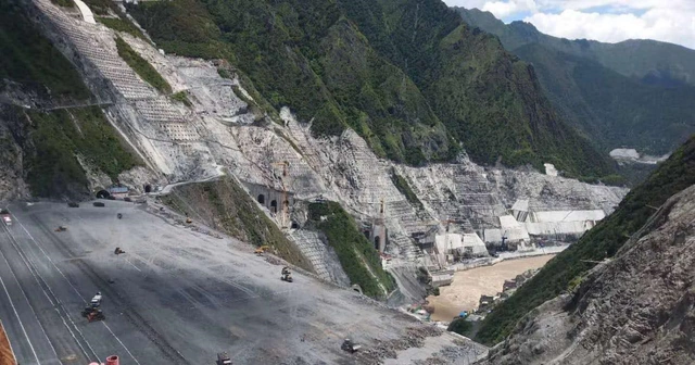 Những sự thật về si&ecirc;u thủy điện Lưỡng H&agrave; Khẩu, nh&agrave; m&aacute;y điện tr&ecirc;n v&aacute;ch đ&aacute; cao thứ 2 thế giới - Ảnh 4.