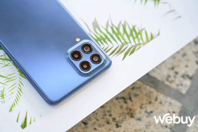 Trải nghiệm nhanh Galaxy M53 5G: Dòng M đầu tiên có camera 108MP, chipset ổn định, pin trâu nhưng giá khá 'chát' - Ảnh 6. Trải nghiệm nhanh Galaxy M53 5G: Dòng M đầu tiên có camera 108MP, chipset ổn định, pin trâu nhưng giá khá 'chát' - Ảnh 6.