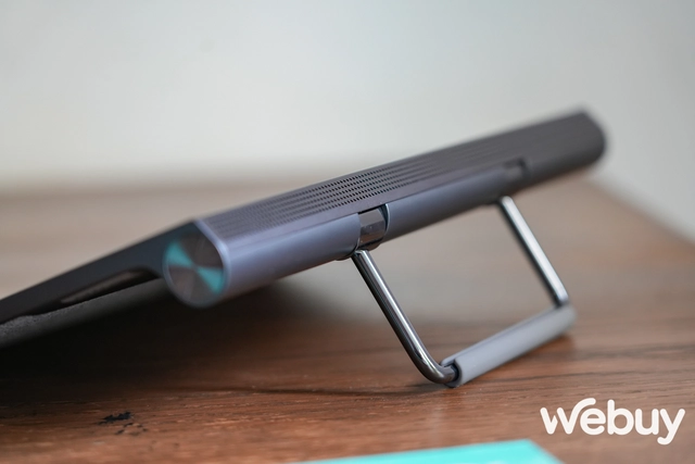 Trải nghiệm nhanh Lenovo Yoga Tab 11: thiết kế độc đáo, màn hình 11 inch 2K, loa JBL kép sống động - Ảnh 6. Trải nghiệm nhanh Lenovo Yoga Tab 11: thiết kế độc đáo, màn hình 11 inch 2K, loa JBL kép sống động - Ảnh 6.