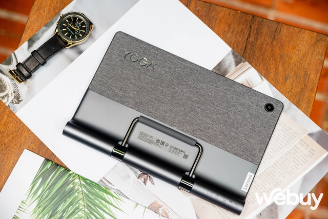 Trải nghiệm nhanh Lenovo Yoga Tab 11: thiết kế độc đáo, màn hình 11 inch 2K, loa JBL kép sống động - Ảnh 2. Trải nghiệm nhanh Lenovo Yoga Tab 11: thiết kế độc đáo, màn hình 11 inch 2K, loa JBL kép sống động - Ảnh 2.
