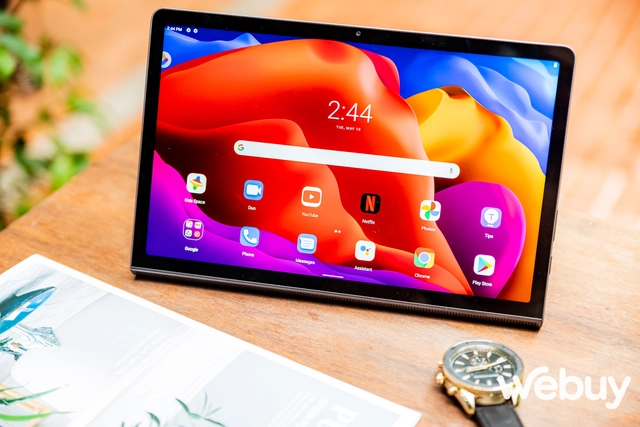 Trải nghiệm nhanh Lenovo Yoga Tab 11: thiết kế độc đáo, màn hình 11 inch 2K, loa JBL kép sống động - Ảnh 12. Trải nghiệm nhanh Lenovo Yoga Tab 11: thiết kế độc đáo, màn hình 11 inch 2K, loa JBL kép sống động - Ảnh 12.