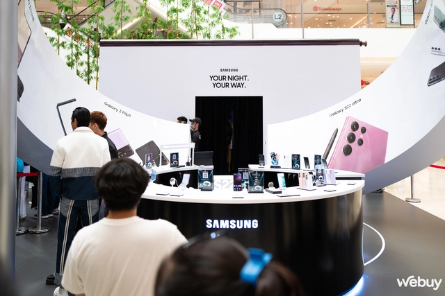 Ra mắt cửa hàng trải nghiệm Galaxy Pop-up Store đầu tiên tại Việt Namqqqqqqq - Ảnh 1. Ra mắt cửa hàng trải nghiệm Galaxy Pop-up Store đầu tiên tại Việt Namqqqqqqq - Ảnh 1.