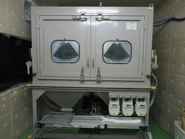 Đây là cách Olympus "tra tấn" máy ảnh để xác định độ bền - Ảnh 5. Đây là cách Olympus "tra tấn" máy ảnh để xác định độ bền - Ảnh 5.