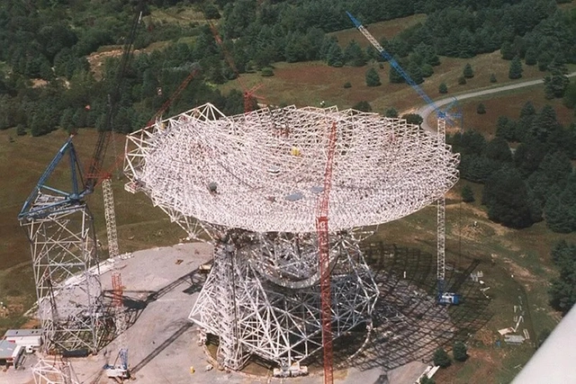 Kỳ lạ thị trấn 'câm lặng' bậc nhất ở Mỹ: Không sóng wifi, không sóng di động suốt hơn 60 năm, ai vi phạm sẽ đi tù - Ảnh 1. Kỳ lạ thị trấn 'câm lặng' bậc nhất ở Mỹ: Không sóng wifi, không sóng di động suốt hơn 60 năm, ai vi phạm sẽ đi tù - Ảnh 1.