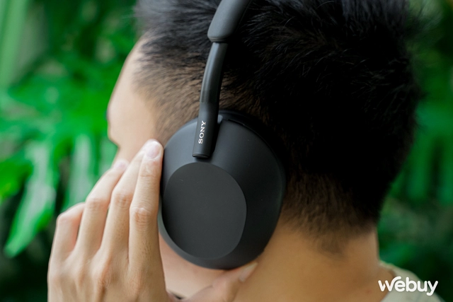 Trải nghiệm đầu về Sony WH-1000XM5: Thiết kế đẹp, tính năng xịn nhưng có điểm "cải lùi" ai định mua nên biết - Ảnh 11. Trải nghiệm đầu về Sony WH-1000XM5: Thiết kế đẹp, tính năng xịn nhưng có điểm "cải lùi" ai định mua nên biết - Ảnh 11.