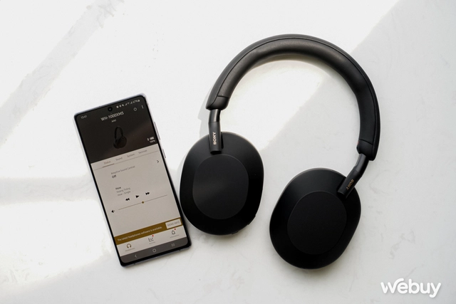 Trải nghiệm đầu về Sony WH-1000XM5: Thiết kế đẹp, tính năng xịn nhưng có điểm "cải lùi" ai định mua nên biết - Ảnh 12. Trải nghiệm đầu về Sony WH-1000XM5: Thiết kế đẹp, tính năng xịn nhưng có điểm "cải lùi" ai định mua nên biết - Ảnh 12.