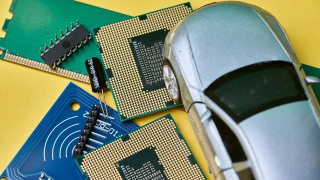 Các công ty đang xoay sở theo cách của riêng mình để đối phó với tình trạng thiếu chip - Ảnh 2. Các công ty đang xoay sở theo cách của riêng mình để đối phó với tình trạng thiếu chip - Ảnh 2.