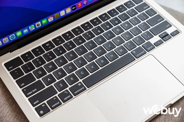 MacBook Air M2 "cập bến" thị trường Việt Nam, giá dự kiến 32.9 triệu đồng - Ảnh 11. MacBook Air M2 "cập bến" thị trường Việt Nam, giá dự kiến 32.9 triệu đồng - Ảnh 11.