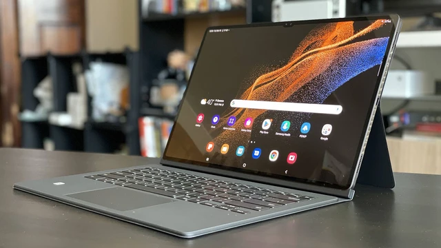 iPadOS ngày càng xịn nhưng muốn trải nghiệm giống máy tính hơn, trước tiên phải có đế nâng màn hình này - Ảnh 2. iPadOS ngày càng xịn nhưng muốn trải nghiệm giống máy tính hơn, trước tiên phải có đế nâng màn hình này - Ảnh 2.