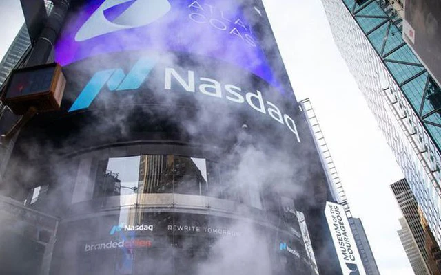 'Ngõ cụt' của giới công nghệ phố Wall: Từ Facebook đến Google đang phải trải qua đợt suy thoái 'vô tiền khoáng hậu' - Ảnh 1. 'Ngõ cụt' của giới công nghệ phố Wall: Từ Facebook đến Google đang phải trải qua đợt suy thoái 'vô tiền khoáng hậu' - Ảnh 1.