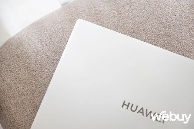 Đánh giá Huawei MateBook D 16: Màn hình 16 inch, Core i5 H-Series liệu có mang đến sự khác biệt - Ảnh 3. Đánh giá Huawei MateBook D 16: Màn hình 16 inch, Core i5 H-Series liệu có mang đến sự khác biệt - Ảnh 3.