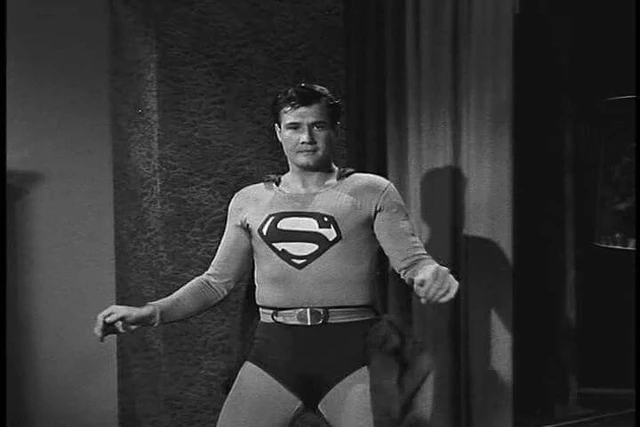 Những cảnh bay lượn trong loạt bom tấn si&ecirc;u anh h&ugrave;ng được thực hiện như thế n&agrave;o? - Ảnh 2.