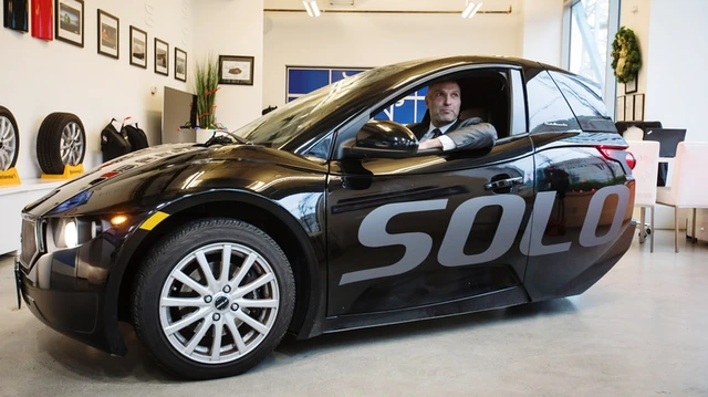 Mẫu xe điện kỳ lạ dành cho đô thị: Ba bánh, chỉ một chỗ ngồi, giá khởi điểm 18.500 USD - Ảnh 6. Mẫu xe điện kỳ lạ dành cho đô thị: Ba bánh, chỉ một chỗ ngồi, giá khởi điểm 18.500 USD - Ảnh 6.