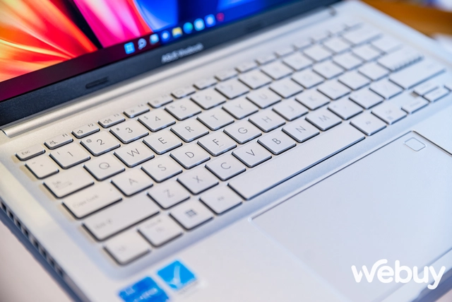 ASUS Vivobook 14X/15X chính thức ra mắt tại Việt Nam: màn hình OLED 2.8K, Core i5 Gen 12 H-Series, pin 70Wh giá từ 17 triệu đồng - Ảnh 9. ASUS Vivobook 14X/15X chính thức ra mắt tại Việt Nam: màn hình OLED 2.8K, Core i5 Gen 12 H-Series, pin 70Wh giá từ 17 triệu đồng - Ảnh 9.