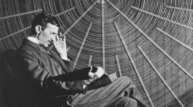 Các vĩ nhân ngủ trưa như thế nào: Tại sao ngủ trưa nhiều là dấu hiệu cảnh báo bệnh tật nguy hiểm? - Ảnh 4. Các vĩ nhân ngủ trưa như thế nào: Tại sao ngủ trưa nhiều là dấu hiệu cảnh báo bệnh tật nguy hiểm? - Ảnh 4.