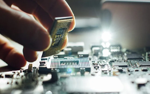 “Người cũ” của Samsung lên tiếng cảnh báo: Hàn Quốc đang tụt hậu trong cuộc chiến chip toàn cầu - Ảnh 1. “Người cũ” của Samsung lên tiếng cảnh báo: Hàn Quốc đang tụt hậu trong cuộc chiến chip toàn cầu - Ảnh 1.