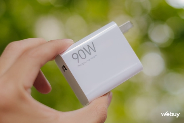 Flagship Xiaomi chạy chip Snapdragon 8 Gen 3 giá dưới 15 triệu: Điểm AnTuTu gần 2 triệu, màn hình sáng nhất thế giới- Ảnh 27. Flagship Xiaomi chạy chip Snapdragon 8 Gen 3 giá dưới 15 triệu: Điểm AnTuTu gần 2 triệu, màn hình sáng nhất thế giới- Ảnh 27.