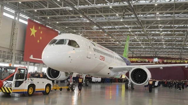 Cuộc đổi ngôi về công nghệ ở châu Á: Cùng theo đuổi giấc mơ làm máy bay nhưng 15 năm sau Nhật Bản chịu thua, C919 của Trung Quốc chính thức cất cánh - Ảnh 3. Cuộc đổi ngôi về công nghệ ở châu Á: Cùng theo đuổi giấc mơ làm máy bay nhưng 15 năm sau Nhật Bản chịu thua, C919 của Trung Quốc chính thức cất cánh - Ảnh 3.