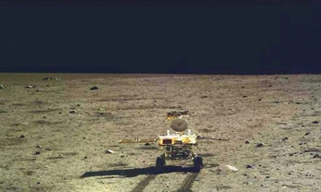 2.200 nghìn tỷ tấn kim loại ở phía bên kia của Mặt Trăng đến từ đâu? - Ảnh 5. 2.200 nghìn tỷ tấn kim loại ở phía bên kia của Mặt Trăng đến từ đâu? - Ảnh 5.