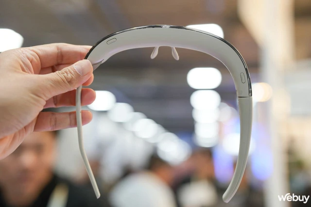 Kính thông minh tới từ Nhật Bản giúp người mắc cận thị và viễn thị nhìn rõ được vật thể mà không cần đi đo mắt- Ảnh 3. Kính thông minh tới từ Nhật Bản giúp người mắc cận thị và viễn thị nhìn rõ được vật thể mà không cần đi đo mắt- Ảnh 3.