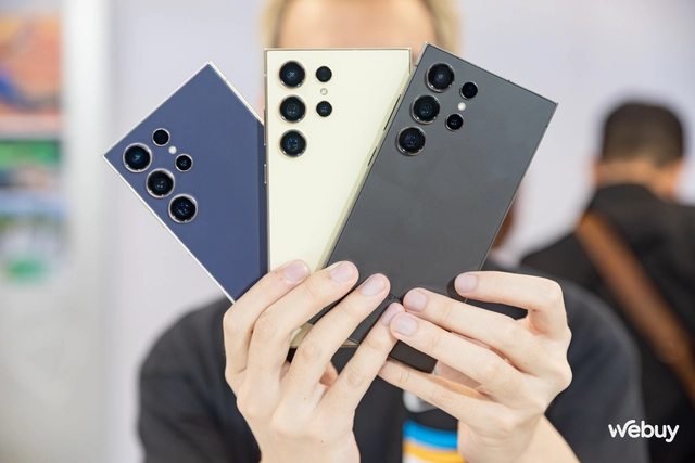 Đây là giá bán bất ngờ của Galaxy S24 chính hãng, tặng kèm nhiều quà- Ảnh 3. Đây là giá bán bất ngờ của Galaxy S24 chính hãng, tặng kèm nhiều quà- Ảnh 3.