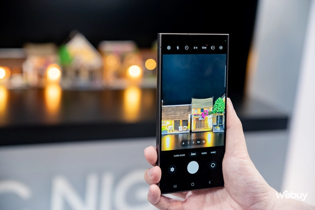 Vượt xa iPhone 15 Pro Max, Galaxy S24 Ultra trở thành smartphone quay video tốt nhất nhờ 2 nâng cấp mới này- Ảnh 2. Vượt xa iPhone 15 Pro Max, Galaxy S24 Ultra trở thành smartphone quay video tốt nhất nhờ 2 nâng cấp mới này- Ảnh 2.