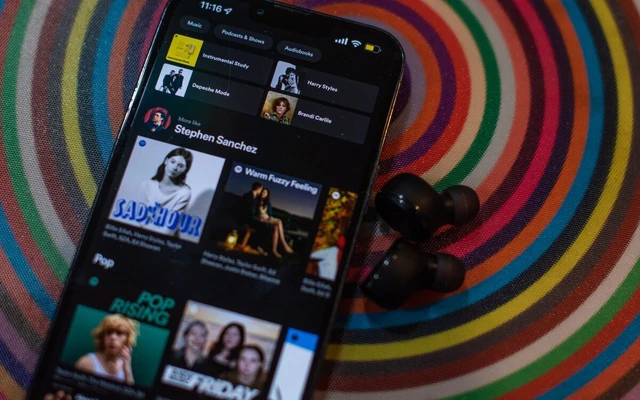 Spotify ‘mạnh’ cỡ nào: Chấp nhận thua lỗ, đầu từ hàng tỷ USD giúp tăng gấp đôi thị phần, gần như không ai hủy đăng ký giữa chừng- Ảnh 1. Spotify ‘mạnh’ cỡ nào: Chấp nhận thua lỗ, đầu từ hàng tỷ USD giúp tăng gấp đôi thị phần, gần như không ai hủy đăng ký giữa chừng- Ảnh 1.